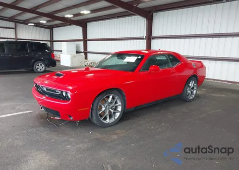 2022 Dodge Challenger Gt z USA, uszkodzony, nr VIN 2C3CDZJG9NH247297